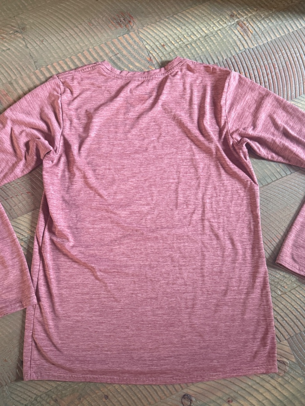 Patagonia women's Capilene Cool Daily Long-Sleeve Shirt size XS - Picture 5 of 5